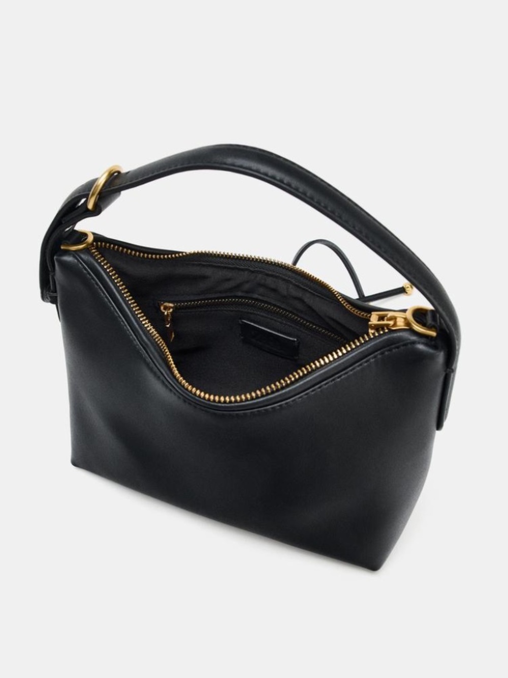 Zara Mini Bucket Bag with Ball Detail. Color Black - Picture 6 of 8